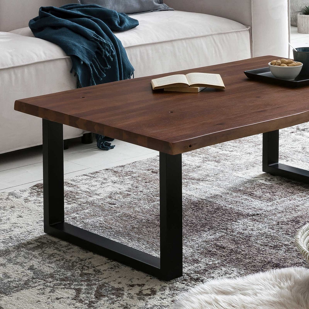 
                  
                    Couchtisch 115 x 75 cm Akazie massiv / Metallgestell Brandy
                  
                