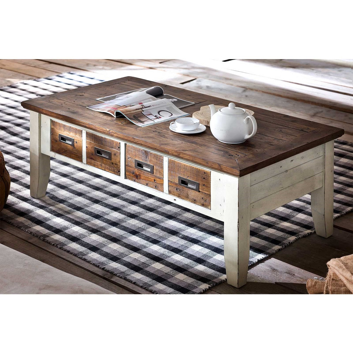 
                  
                    Couchtisch 120 x 60 cm Recycel Kiefer massiv weiß / braun Antiklook Dover
                  
                
