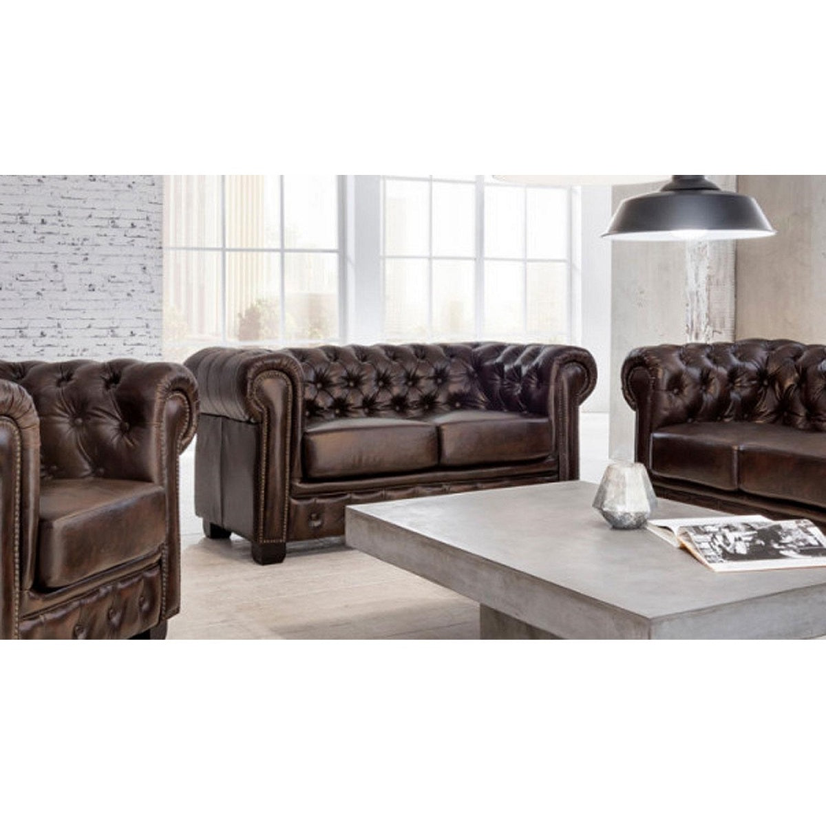 
                  
                    Sofa 2-sitzer Leder / Rindsleder antik braun Vintage Chesterfield
                  
                