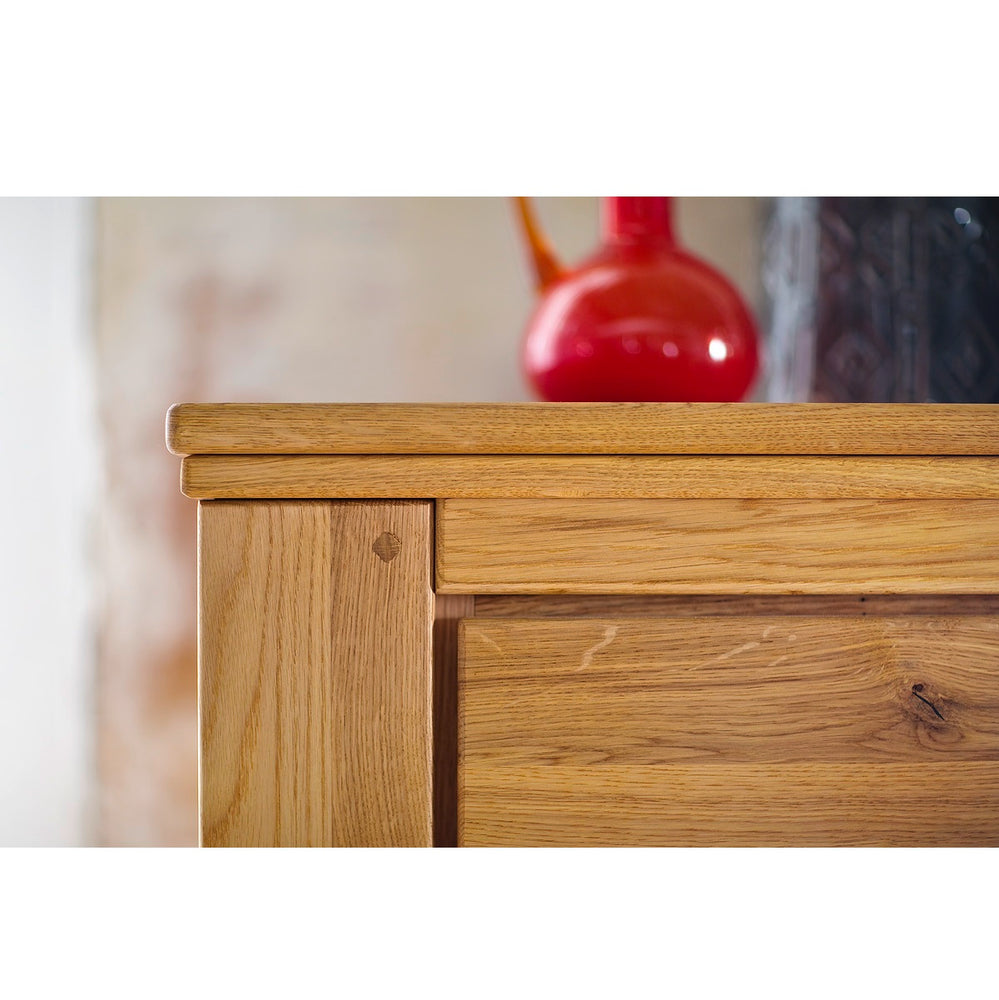 
                  
                    Sideboard Wildeiche massiv geölt Nevada
                  
                