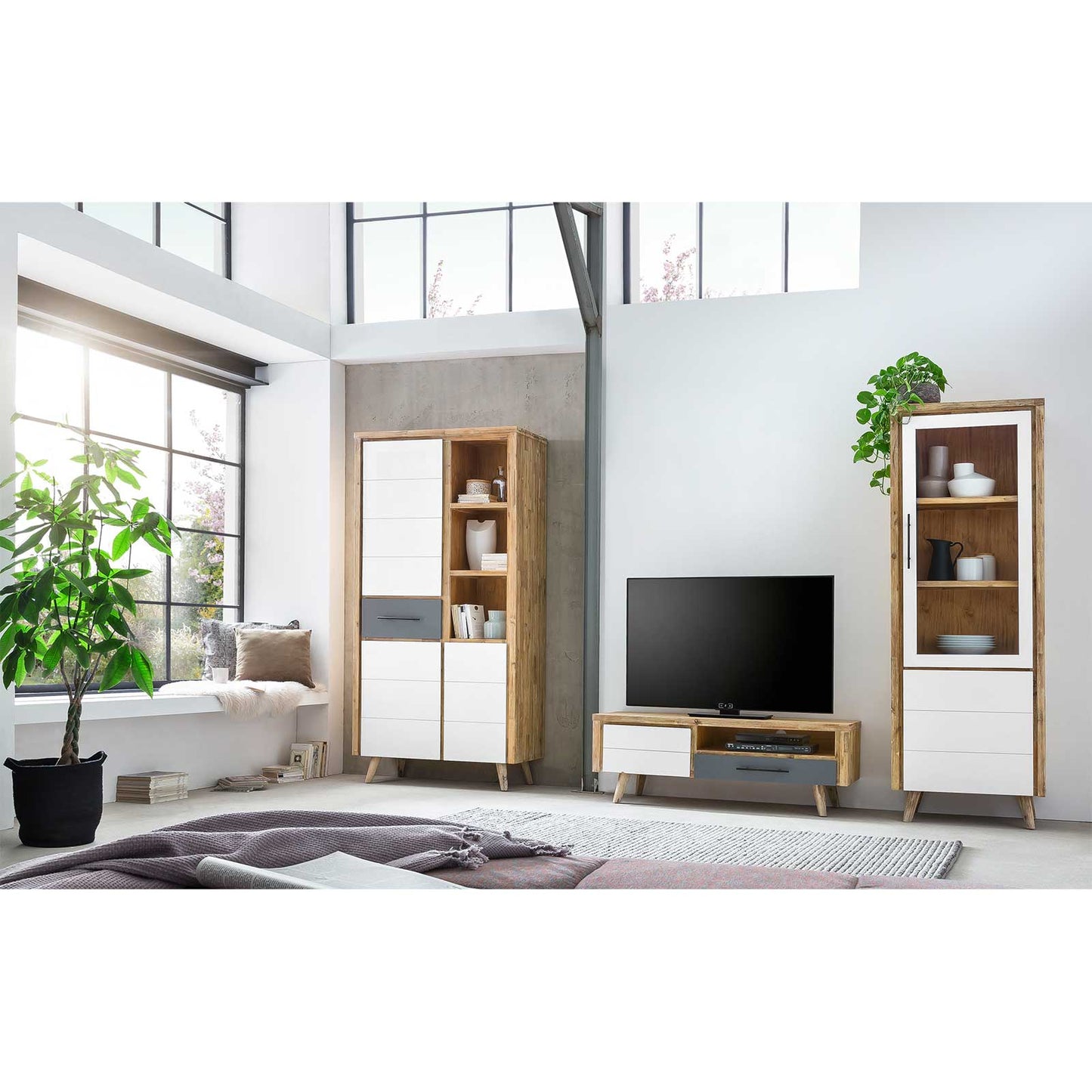 
                  
                    Vitrine 1trg. Akazie massiv Nordisch Style - Roda
                  
                