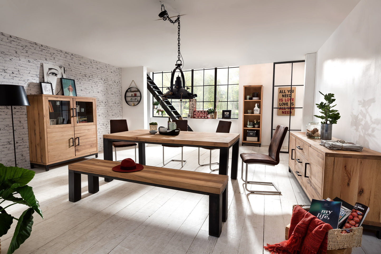 
                  
                    Sideboard Eiche massiv geölt Bestano
                  
                