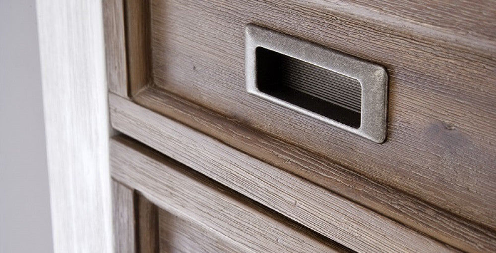 
                  
                    Highboard Akazie massiv weiß / cappuccino Landhaus Fleur
                  
                