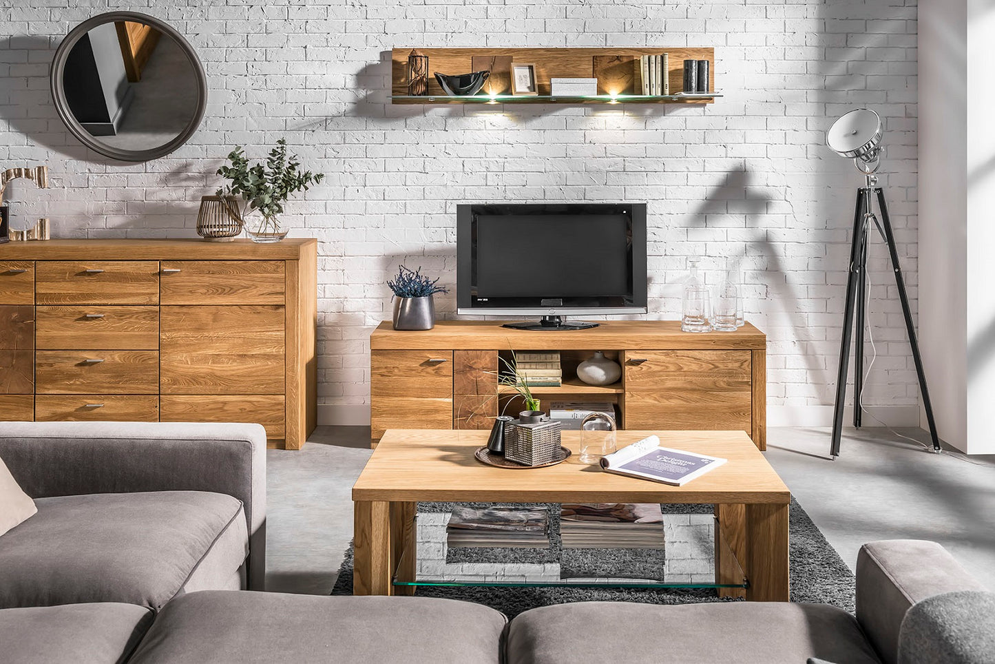
                  
                    Sideboard Front Eiche massiv Hirnholzscheibe - Velle
                  
                