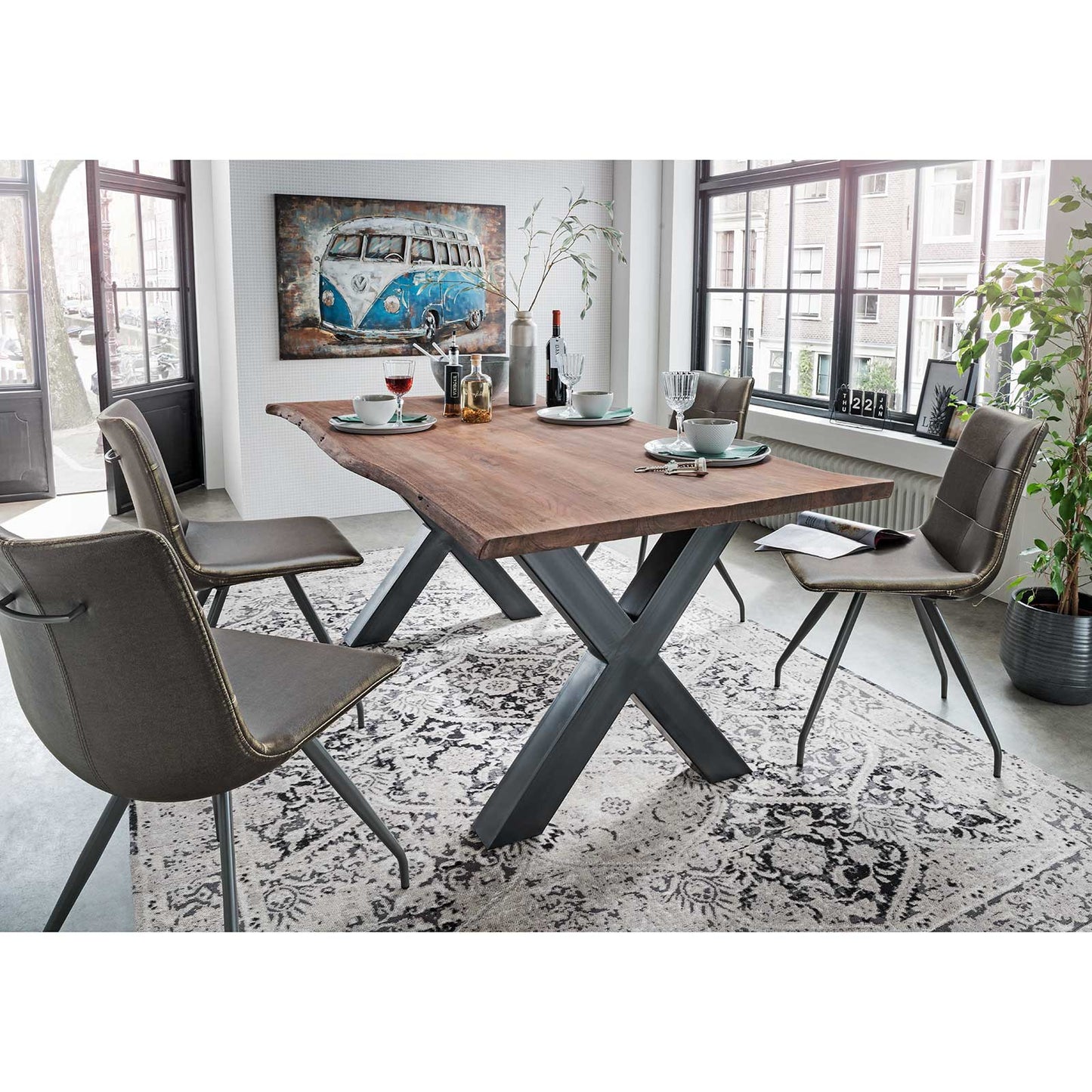 
                  
                    Esstisch 160 x 90 cm Baumkante 35 mm Akazie massiv wallnuss Metall anthrazit - AroX
                  
                