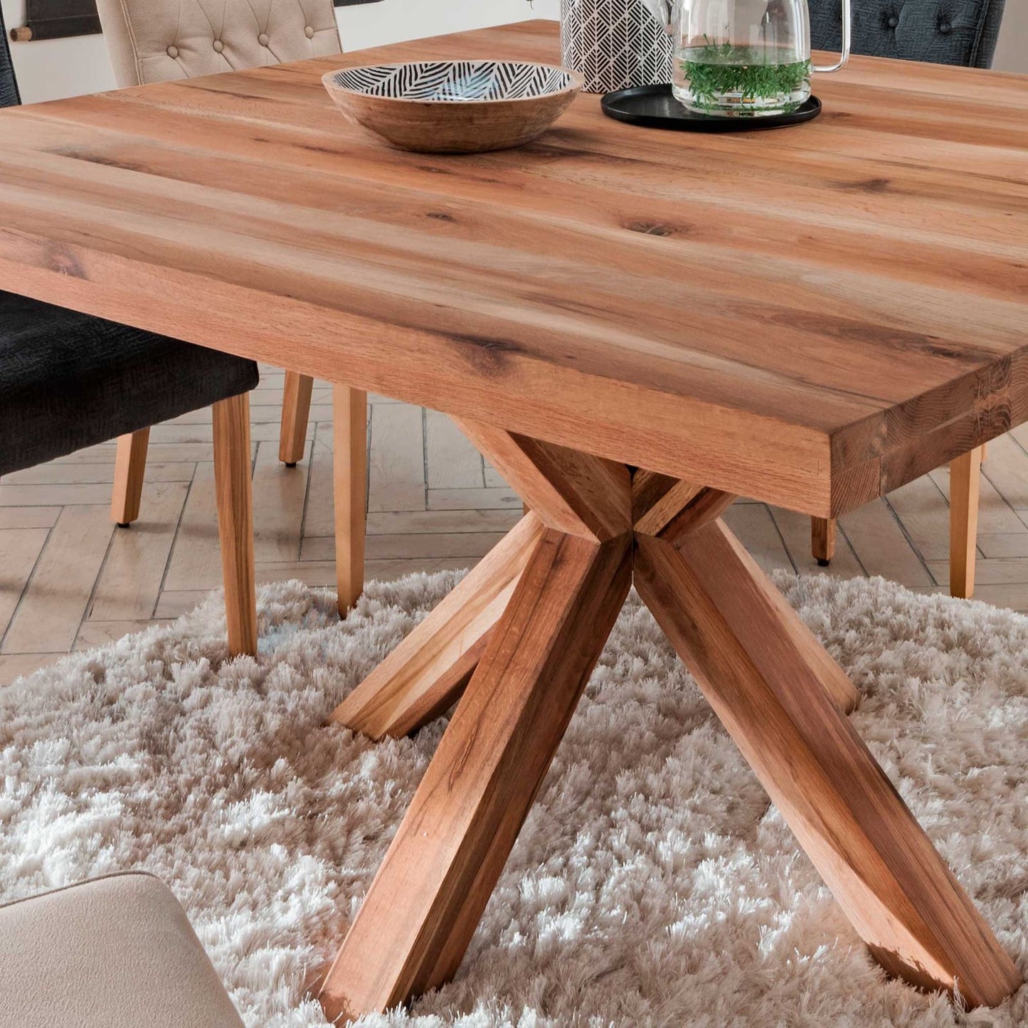 
                  
                    Esstisch 120 x 120 cm Eiche massiv - Star
                  
                